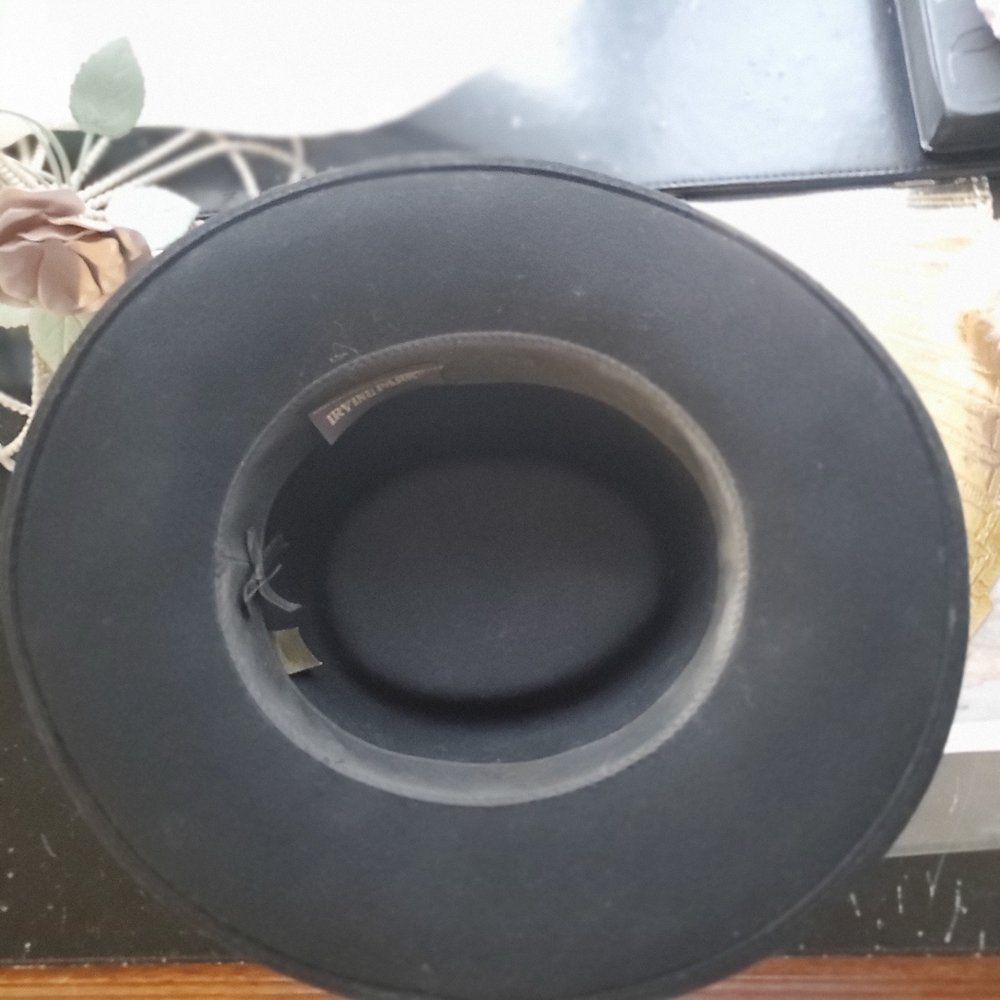 Unisex Classic Black Wool Hat with leather Brown Band - Picture 8 of 14